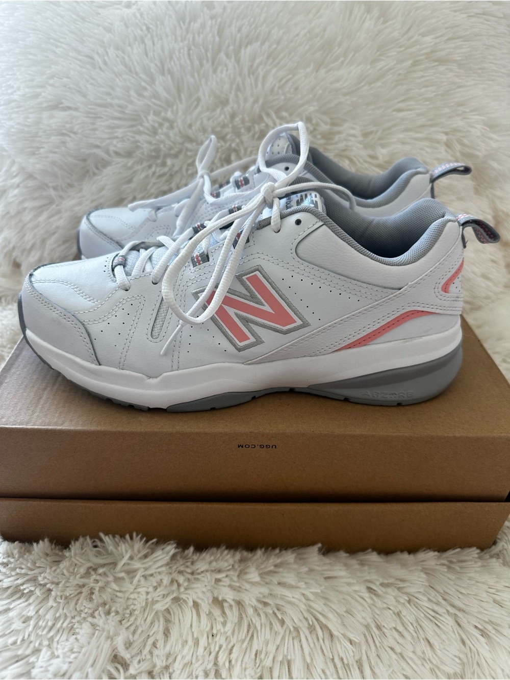New Balance 608 Women’s 9.5 Wide Pink Walking Athletic Training Sneakers